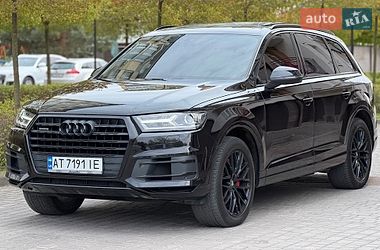 Внедорожник / Кроссовер Audi Q7 2018 в Ивано-Франковске