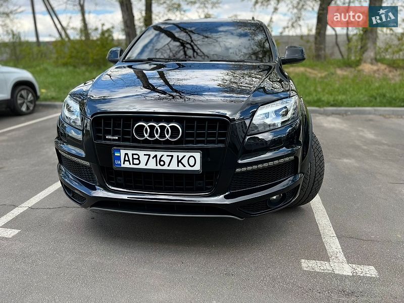 Позашляховик / Кросовер Audi Q7 2012 в Вінниці