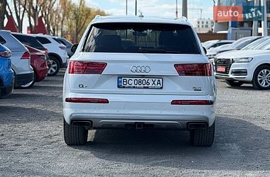 Внедорожник / Кроссовер Audi Q7 2017 в Львове