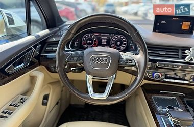 Внедорожник / Кроссовер Audi Q7 2017 в Львове
