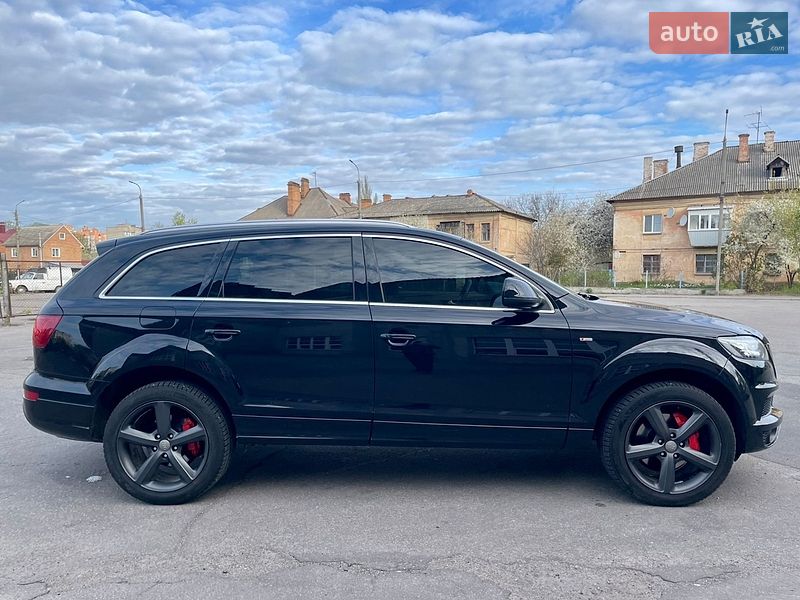 Позашляховик / Кросовер Audi Q7 2014 в Вінниці