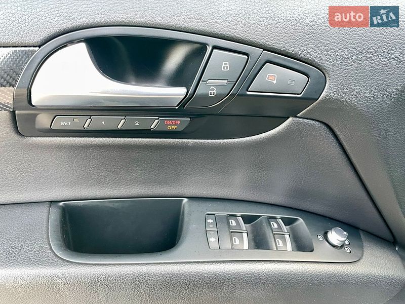 Позашляховик / Кросовер Audi Q7 2014 в Вінниці