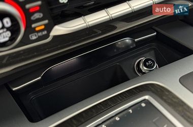 Внедорожник / Кроссовер Audi Q7 2017 в Дрогобыче