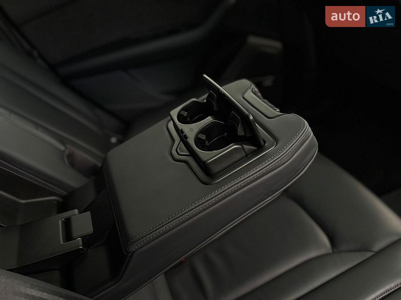 Внедорожник / Кроссовер Audi Q7 2017 в Дрогобыче