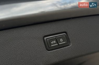 Внедорожник / Кроссовер Audi Q7 2017 в Дрогобыче