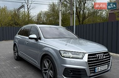 Внедорожник / Кроссовер Audi Q7 2016 в Виннице