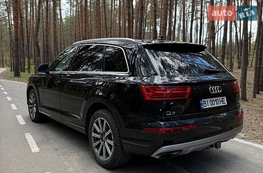 Позашляховик / Кросовер Audi Q7 2017 в Полтаві