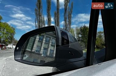 Позашляховик / Кросовер Audi Q7 2016 в Києві