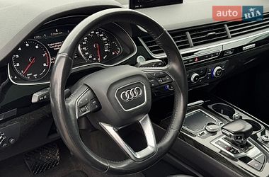 Внедорожник / Кроссовер Audi Q7 2017 в Киеве