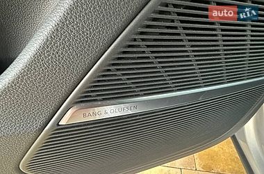 Внедорожник / Кроссовер Audi Q7 2022 в Киеве
