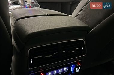 Позашляховик / Кросовер Audi Q7 2016 в Дніпрі