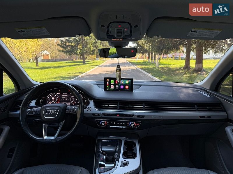 Внедорожник / Кроссовер Audi Q7 2018 в Киеве