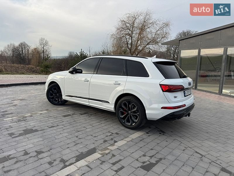 Внедорожник / Кроссовер Audi Q7 2020 в Львове