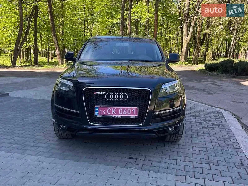 Audi Q7 2011