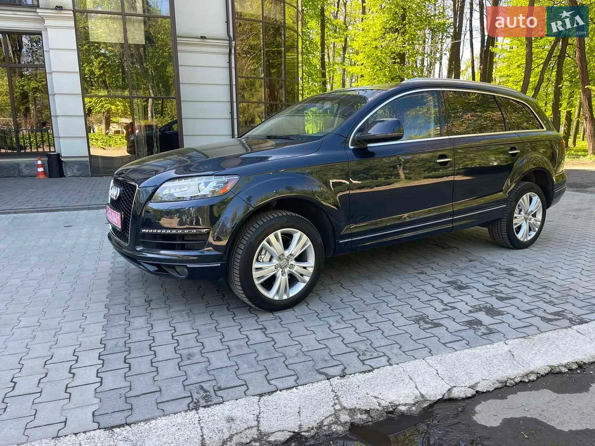 2011 Audi Q7 - мініатюра 2