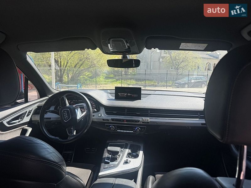 Внедорожник / Кроссовер Audi Q7 2016 в Кременце