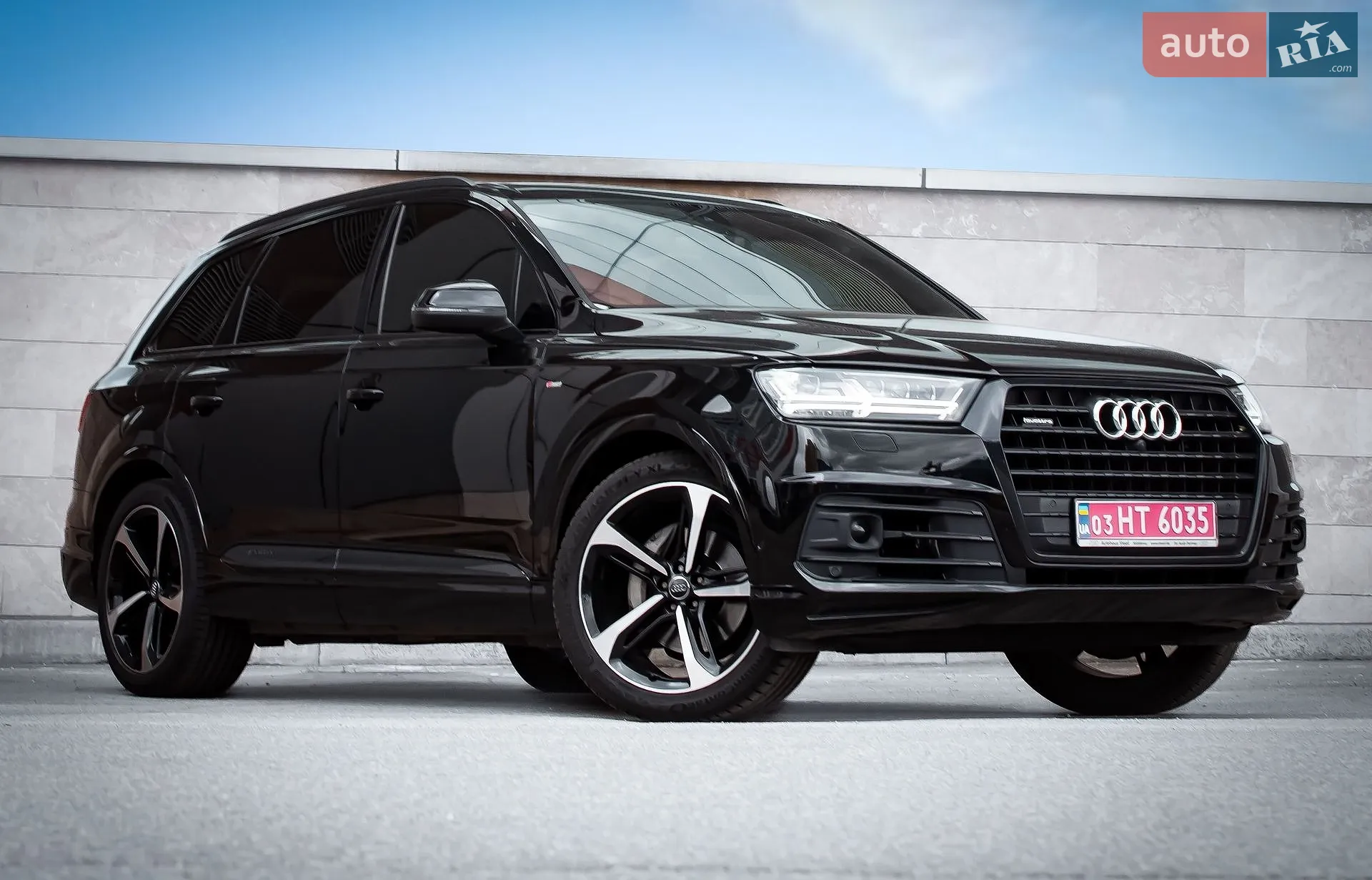2019 Audi Q7 - фото 1