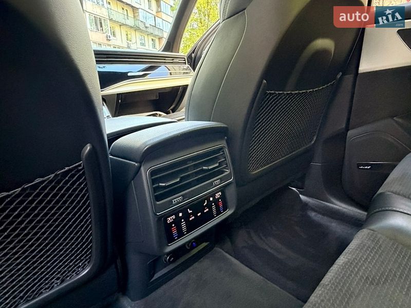 Внедорожник / Кроссовер Audi Q7 2019 в Киеве фото 16 Внедорожник / Кроссовер Audi Q7 2019 в Киеве