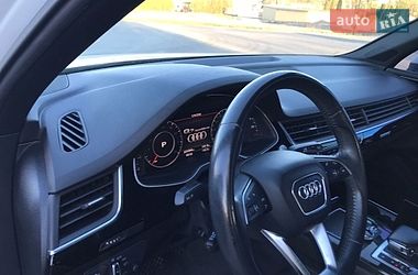 Внедорожник / Кроссовер Audi Q7 2017 в Сокале