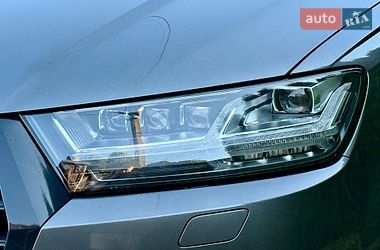 Позашляховик / Кросовер Audi Q7 2018 в Рівному