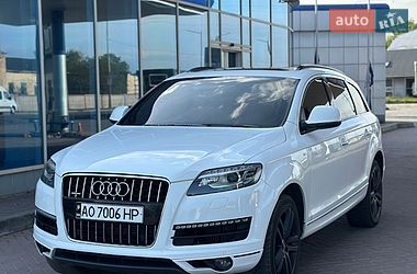 Внедорожник / Кроссовер Audi Q7 2010 в Мукачево