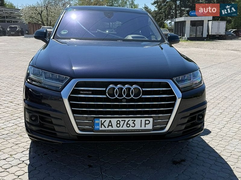 Audi Q7 2016