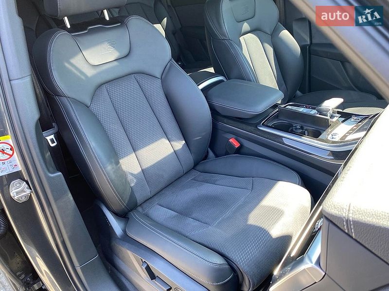 Позашляховик / Кросовер Audi Q7 2026 в Дніпрі