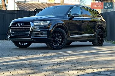 Внедорожник / Кроссовер Audi Q7 2017 в Сарнах