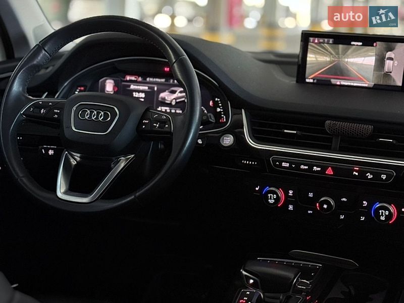 Внедорожник / Кроссовер Audi Q7 2018 в Киеве