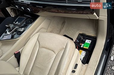 Внедорожник / Кроссовер Audi Q7 2016 в Яворове