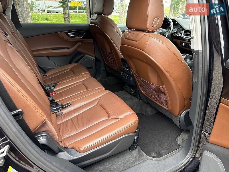 Внедорожник / Кроссовер Audi Q7 2016 в Львове