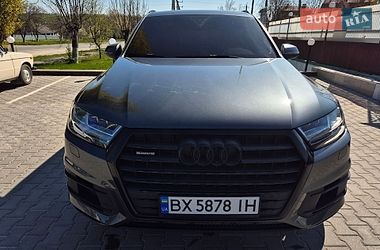 Внедорожник / Кроссовер Audi Q7 2016 в Каменец-Подольском