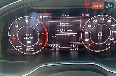 Позашляховик / Кросовер Audi Q7 2017 в Львові