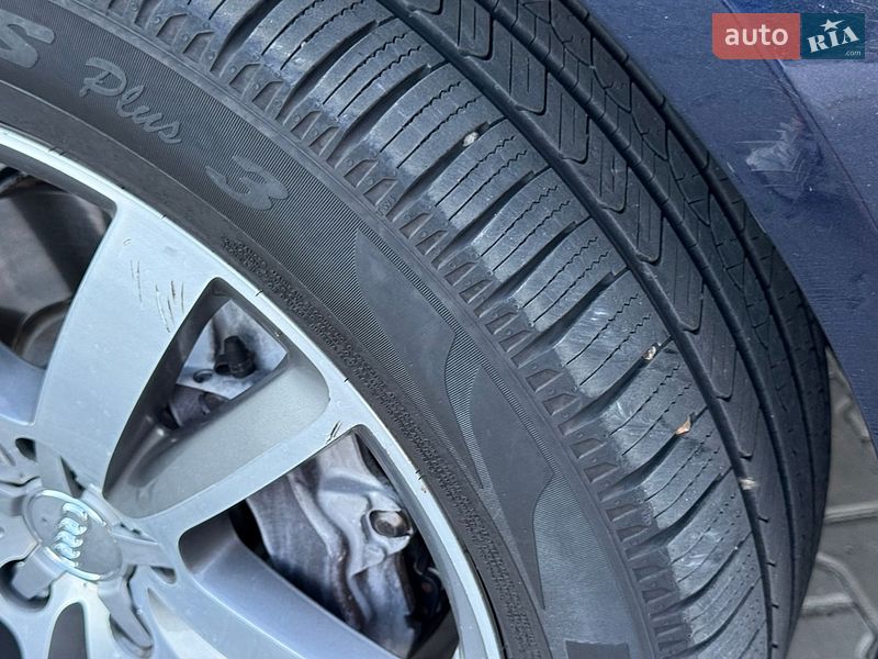 Внедорожник / Кроссовер Audi Q7 2012 в Ковеле