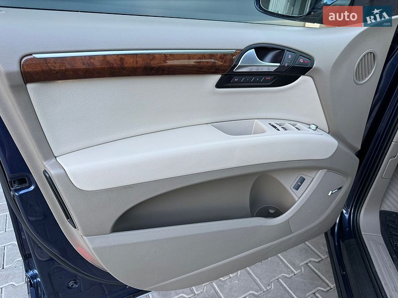 Внедорожник / Кроссовер Audi Q7 2012 в Ковеле