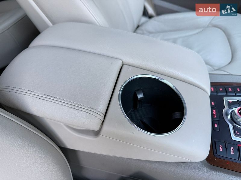 Внедорожник / Кроссовер Audi Q7 2012 в Ковеле