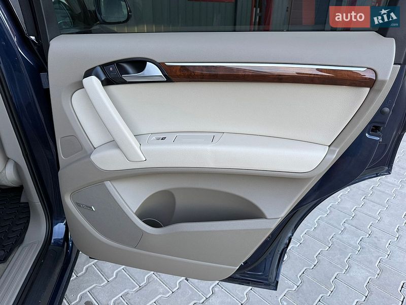 Внедорожник / Кроссовер Audi Q7 2012 в Ковеле