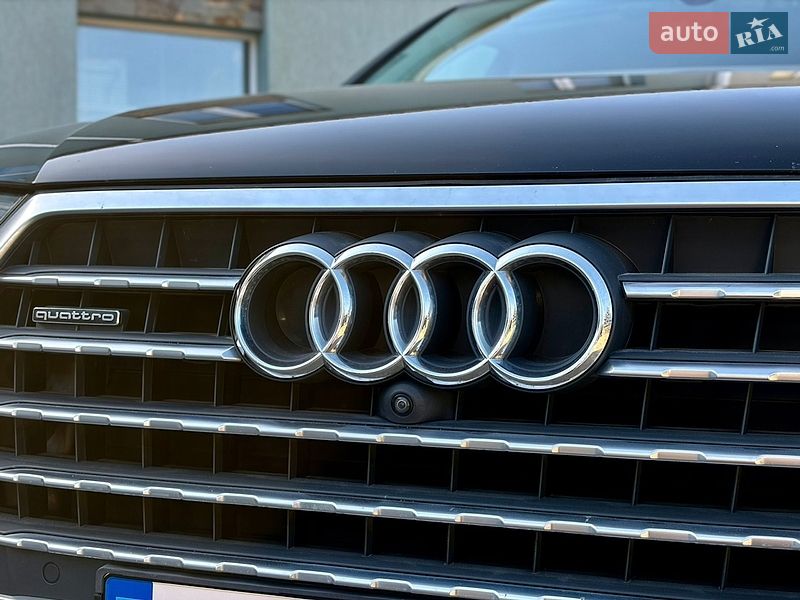 Внедорожник / Кроссовер Audi Q7 2018 в Луцке