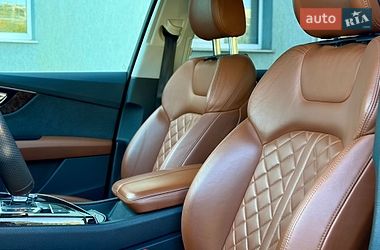 Внедорожник / Кроссовер Audi Q7 2018 в Луцке