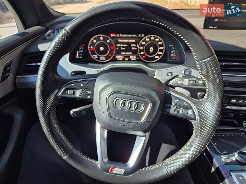 Позашляховик / Кросовер Audi Q7 2016 в Кам'янець-Подільському