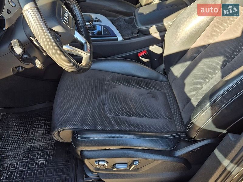 Позашляховик / Кросовер Audi Q7 2016 в Кам'янець-Подільському