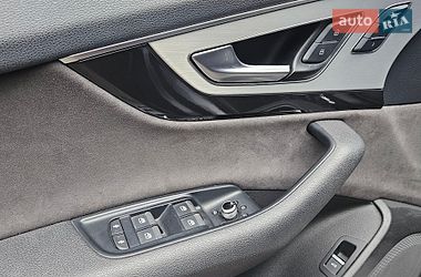 Позашляховик / Кросовер Audi Q7 2016 в Кам'янець-Подільському