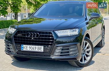 Внедорожник / Кроссовер Audi Q7 2018 в Каменском