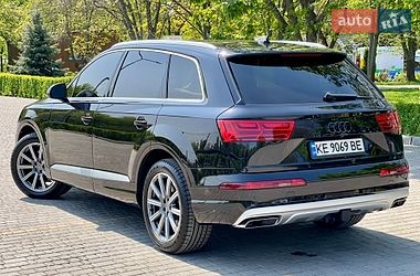 Внедорожник / Кроссовер Audi Q7 2018 в Каменском