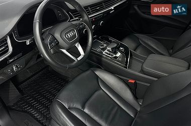 Внедорожник / Кроссовер Audi Q7 2018 в Каменском