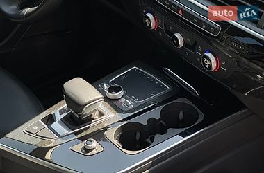 Внедорожник / Кроссовер Audi Q7 2018 в Каменском