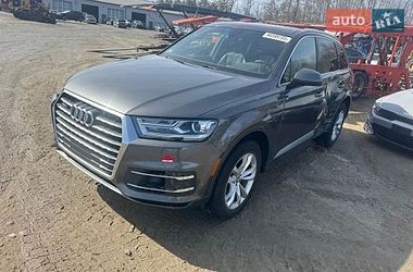 Позашляховик / Кросовер Audi Q7 2018 в Львові