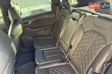 Внедорожник / Кроссовер Audi Q7 2020 в Киеве