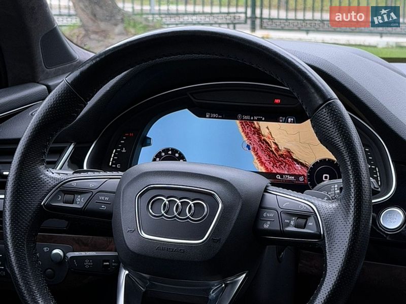 Внедорожник / Кроссовер Audi Q7 2017 в Харькове