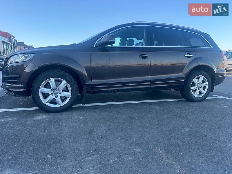 Внедорожник / Кроссовер Audi Q7 2011 в Ровно